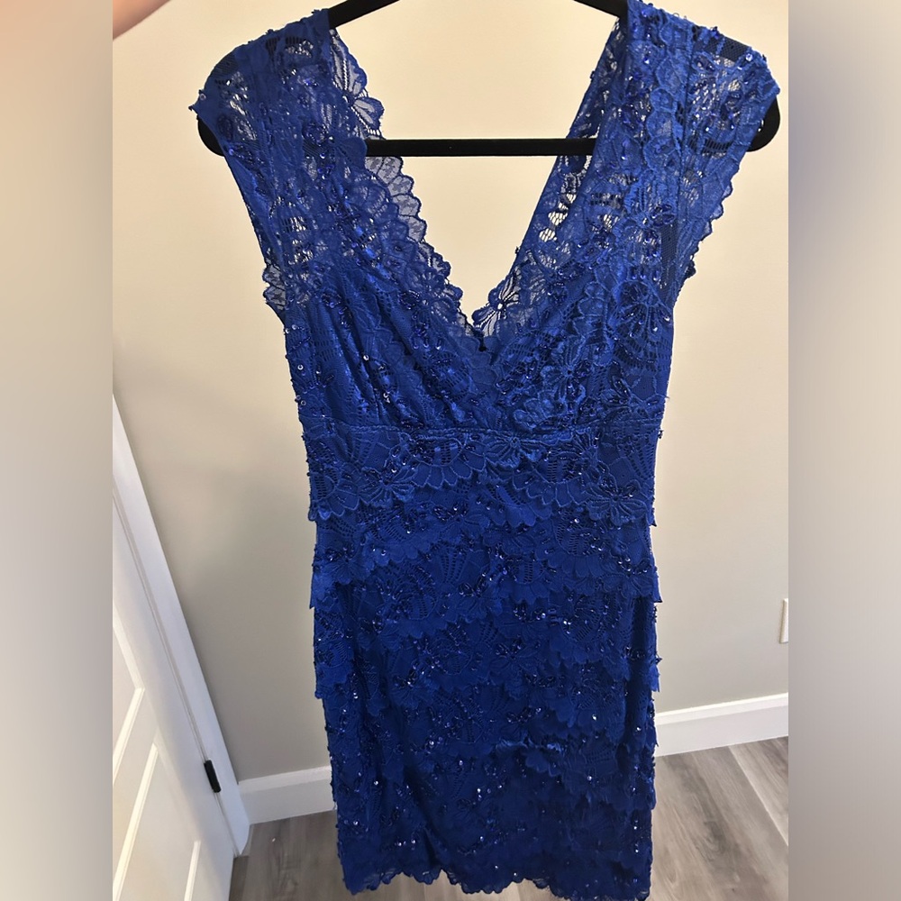 LE CHATEAU Beautiful beaded Midi Dress